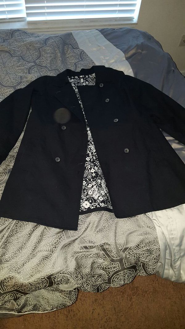 Trench coat for Sale in St. Louis, MO - OfferUp
