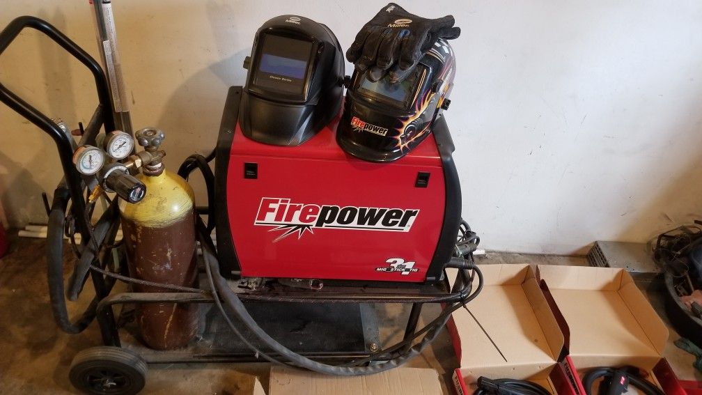 Welder firepower MST 220i.