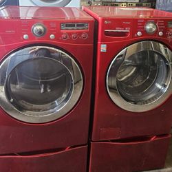LG Washer And Gas Dryer W/Pedestal