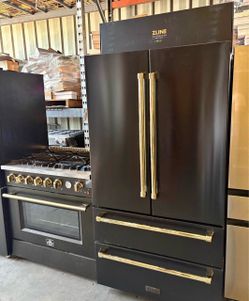 ZLINE Autograph Edition French Door Refrigerator and Gas Range Set