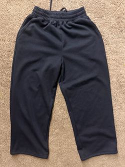 oversized black sweatpants