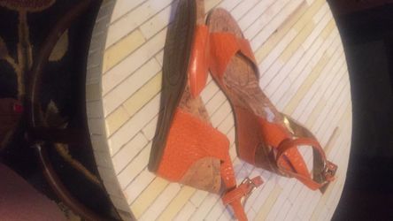 Beautiful wedges size 10