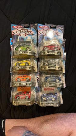Hot wheels car tuners set