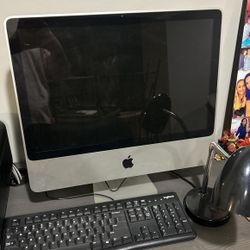 MacBook Computer