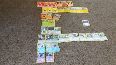 40 pokemon cards