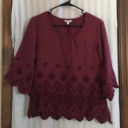 Sonoma size small women's maroon blouse