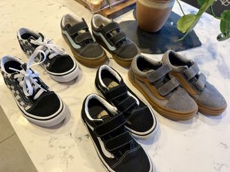 Vans Shoes barely worn - Size 11-12.5 (little Kid)