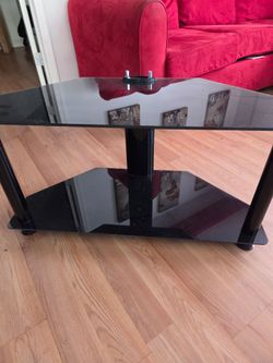Corner TV table