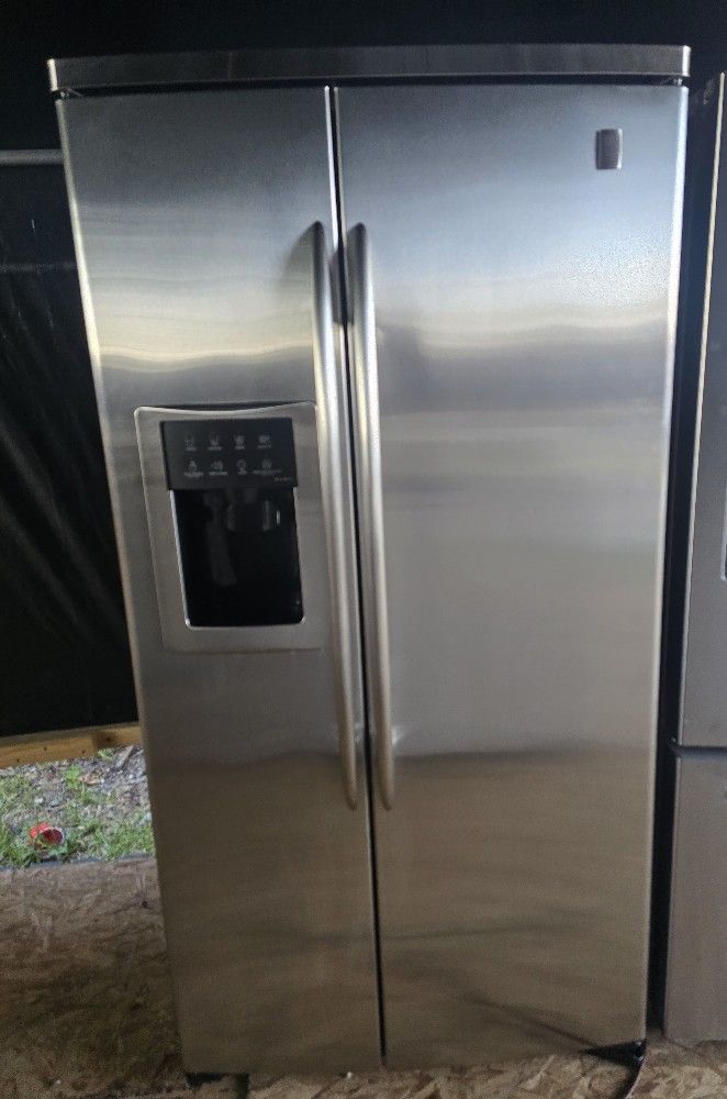 GE REFRIGERATOR