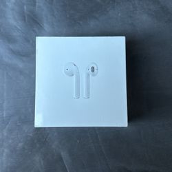 AirPods With Charger
