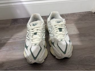 New Balance 9060 Men 8 US