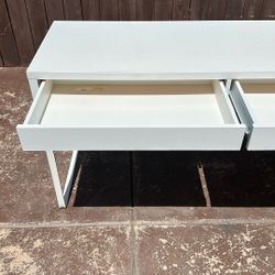 IKEA Besta Burs Desk.