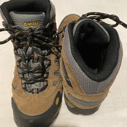 Hi-tec hiking shoes boots boys size 1.5Y