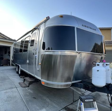 2006 AIRSTREAM 26 FT * PROJECT*