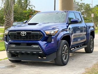 Toyota Tacoma Double Cab Pickup Truck