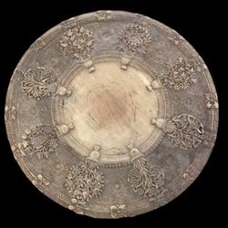 *NO OFFERS* Vintage Hand Carved END TABLE From KASHMIR Arts & Crafts "WALNUT WILLIE'S" Madras