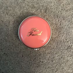 Too Faced Blush In Shade Golden Hour