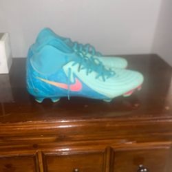 Nike Phantoms 