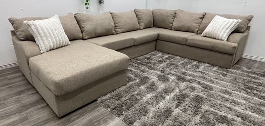 Sectional Couch/ Sillón Grande