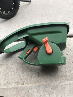 Scotts spreader.