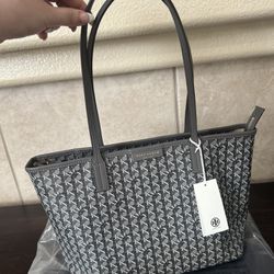 tory burch ever ready tote