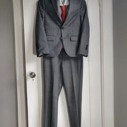 Boy's Ralph Lauren Grey Suit With Shirt And Tie 