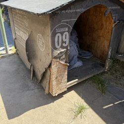 Large Dog House 