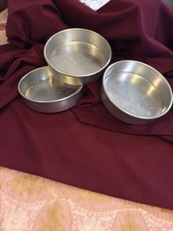 8inch cheese cake/ cake pans