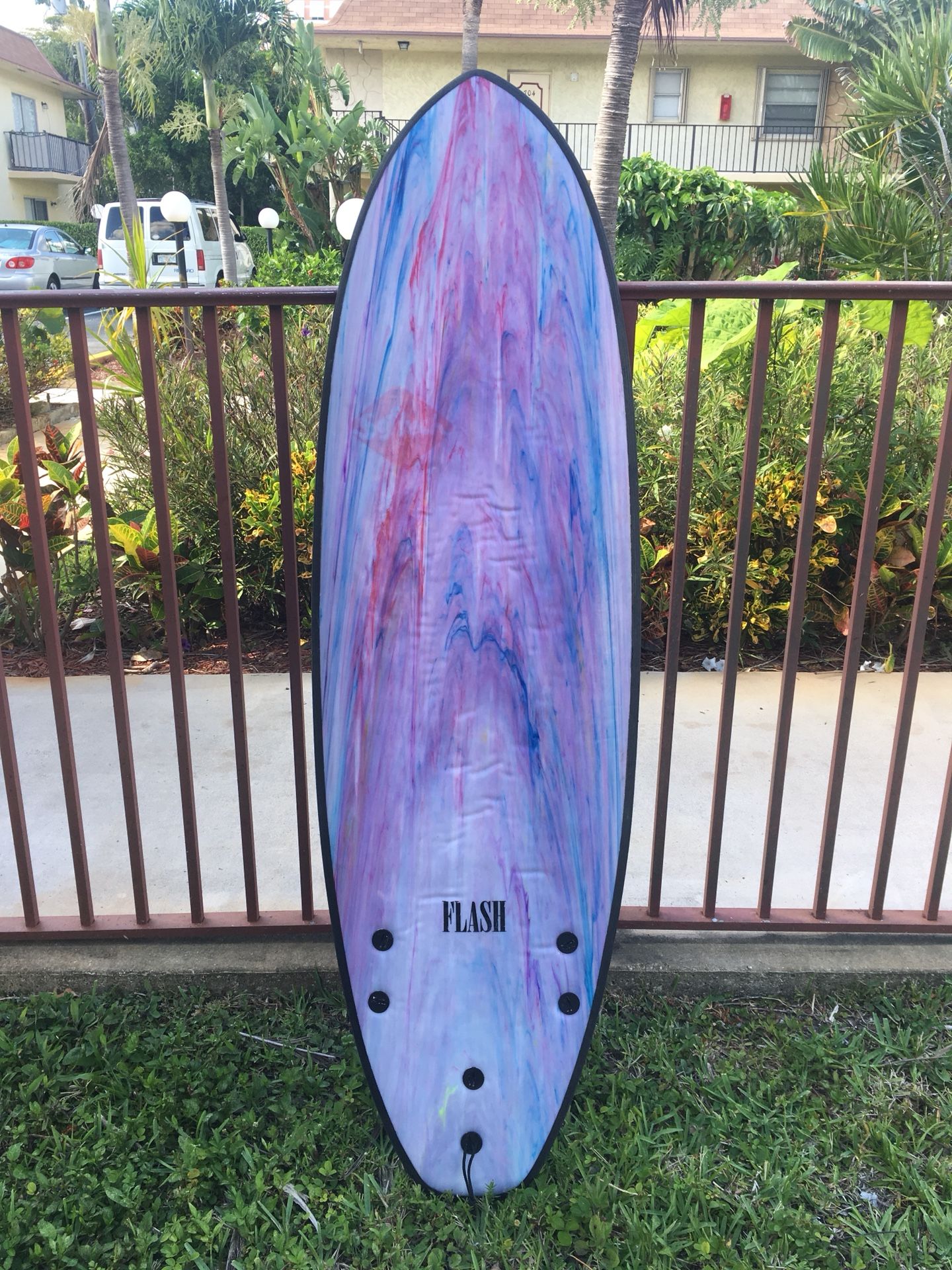 Softtech flash surfboard 5’7”