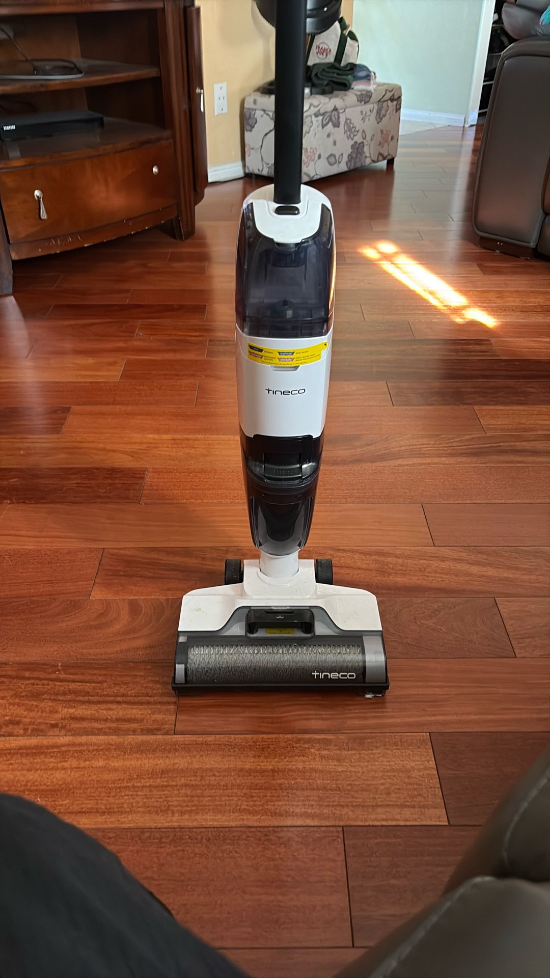 Vacuum and Wash Hard Floors in One Smart StepVacuum and Wash Hard Floors in One Smart