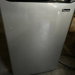 4.5 Cu. Ft Mini Fridge In Stainless Steel 