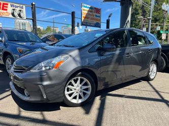 2012 Toyota Prius v