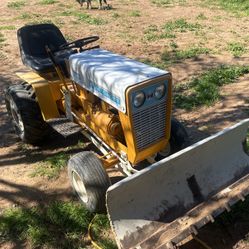 1967 International Harvester Cub CADET Hydrostatic 123