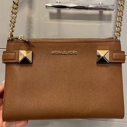 Michael Kors Crossbody /  Built In Wallet - Brown- Worn Once 