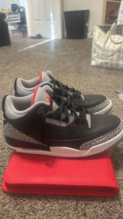 Jordan Men's Black and Grey Trainers