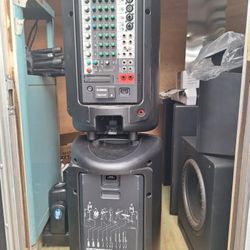 YAMAHA STAGEPAS 600BT SPEAKERS WITH STANDS 