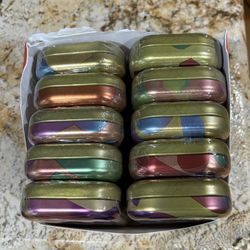 Pokémon 151 Tins