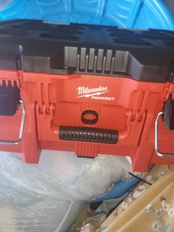 Milwaukee packout