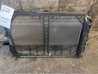 2019 Chevy Volt Radiator, Condenser, ECM, Fans