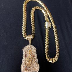 cadena y medalla enchape de oro 14k
