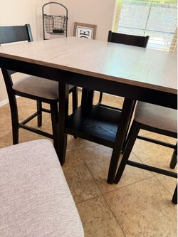 Table with four chairs