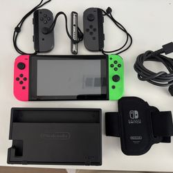 Nintendo Switch W/ Lots Of Accessories , 3 Games