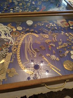 Custom jewelry for sale different prizes