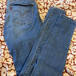Womens Levi’s 710s