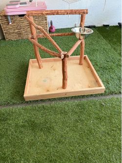 Parrot/Bird Play Stand