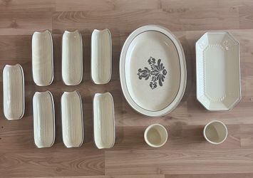 Vintage Pfaltzgraff 11 Piece Service  Set