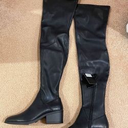 Black Over-the-Knee Boots