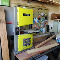 Ryobi Band Saw