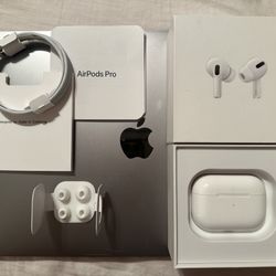 AirPods Pro 2 with MagSafe Charging Case (USB-C)