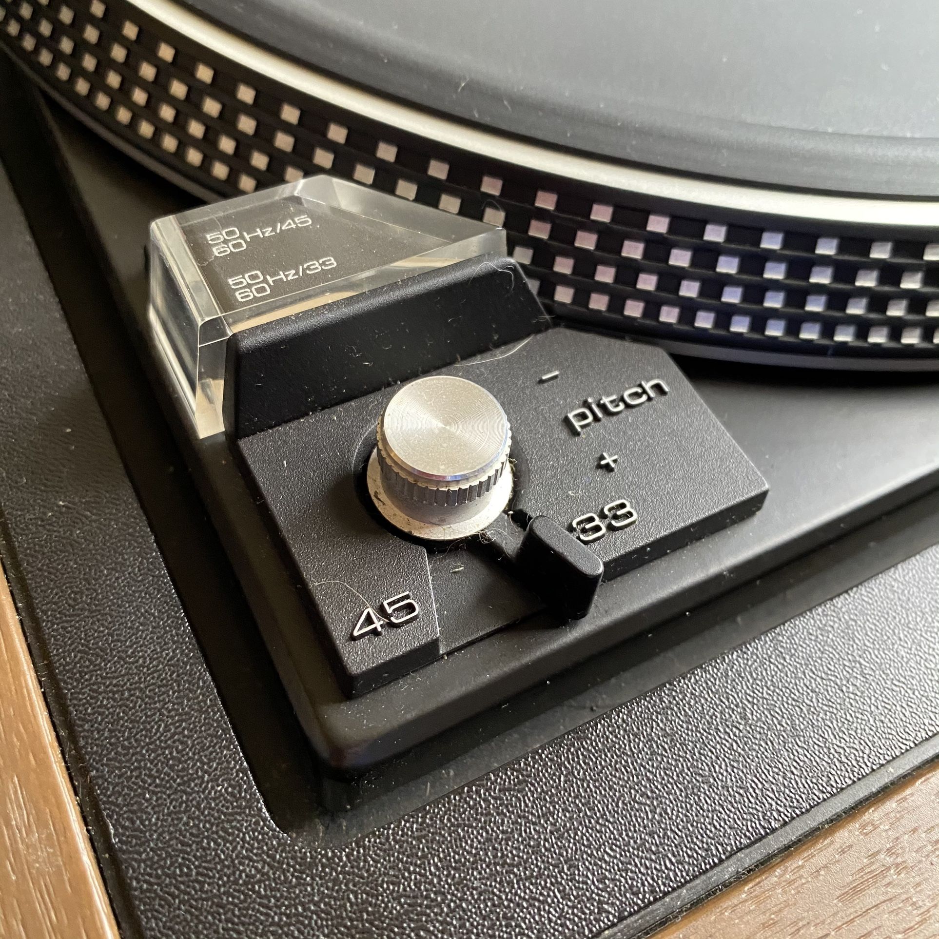 Dual CS 1257 Automatic BeltDrive Turntable / Record Player for Sale in Charlotte, NC OfferUp